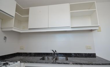 Luminoso 3 ambientes  en esquina