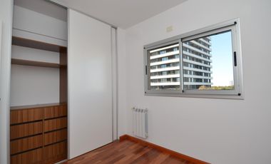 Luminoso 3 ambientes  en esquina