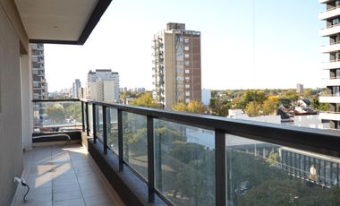 Luminoso 3 ambientes  en esquina