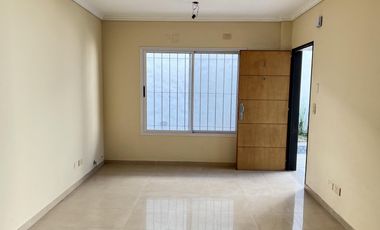 VENTA DEPARTAMENTOS CENTRICOS A ESTRENAR EN LOBOS ESCRITURA INMEDIATA COCHERA DESCUBIERTA