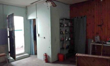 Casa en venta - 4 Dormitorios 2 Baños - Local - 475Mts2 - Luján