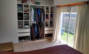 Casa en venta - 3 Dormitorios 2 Baños 1 Cochera - 400Mts2 - Médanos, Villarino