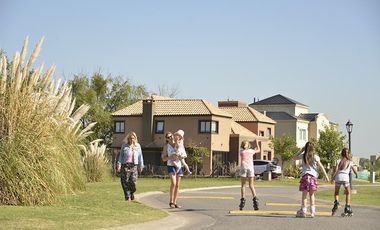 Terreno en venta - 619.32mts2 - Barrio San Simón, Canning