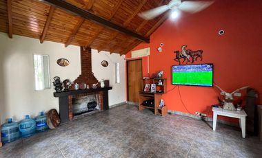 Casa en venta - 4 Dormitorios 3 Baños - 2.700Mts2 - Moreno