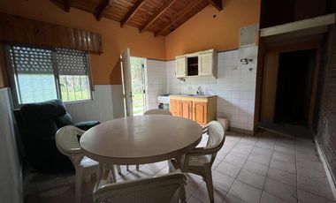Casa en venta - 4 Dormitorios 3 Baños - 2.700Mts2 - Moreno