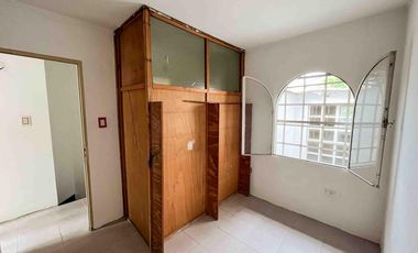 PH en venta - 4 Dormitorios 2 Baños - 162mts2 - La Plata