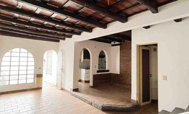 PH en venta - 4 Dormitorios 2 Baños - 162mts2 - La Plata