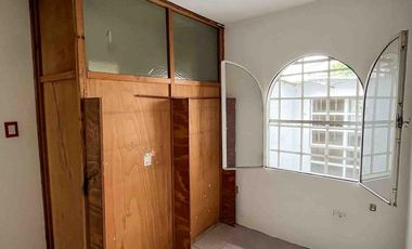 PH en venta - 4 Dormitorios 2 Baños - 162mts2 - La Plata