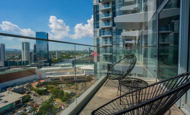 Departamento Amueblado en Renta en Puerta de Hierro , Zapopan , Jalisco