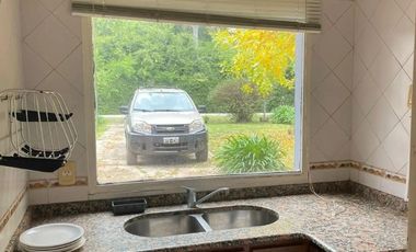 Casa en venta - 2 Dormitorios 2 Baños - 500mts2 - Merlo