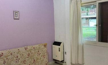 Casa en venta - 2 Dormitorios 2 Baños - 500mts2 - Merlo