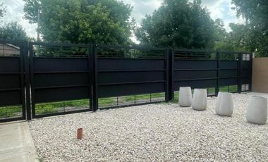 Dúplex en venta - 2 Dormitorios 2 Baños - Cochera - 238Mts2 - Pilar