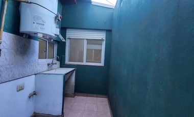 PH en ALQUILER - Santos Lugares