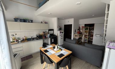 Departamento en Venta, Almagro, 2 ambientes, Duplex con Balcon al Frente
