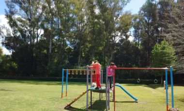 Casa en venta - 2 Dormitorios 1 Baño - 100Mts2 - Loma Verde