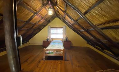 Casa en venta - 2 Dormitorios 1 Baño - 100Mts2 - Loma Verde