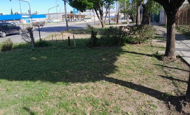 Casa en venta - 2 Dormitorios 2 Baños - Cochera - 500Mts2 - Florencio Varela