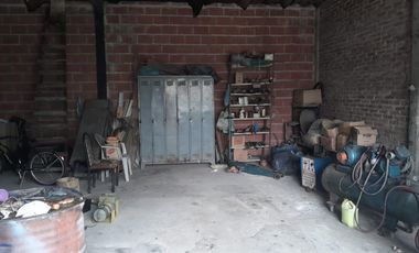 Casa en venta - 2 Dormitorios 2 Baños - Cochera - 500Mts2 - Florencio Varela