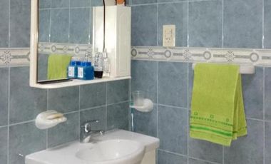 Casa en venta - 4 Dormitorios 2 Baños - Cochera - 240Mts2 - Tunuyán