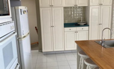 Residencia en LOMAS HIPÓDROMO