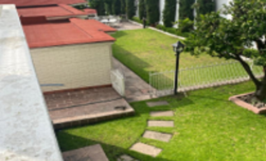 Residencia en LOMAS HIPÓDROMO