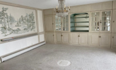 Residencia en LOMAS HIPÓDROMO