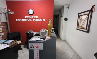 Salon en planta alta - Morón