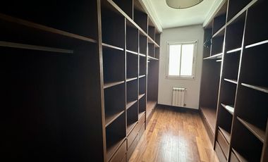 Casa en Funes Hills Cadaques. Lote 273. Piscina. Hermosa ubicación