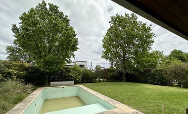 Casa en Funes Hills Cadaques. Lote 273. Piscina. Hermosa ubicación