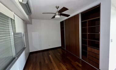 Casa en Funes Hills Cadaques. Lote 273. Piscina. Hermosa ubicación