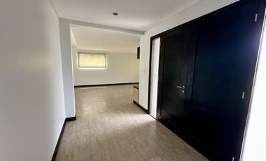 Casa en Funes Hills Cadaques. Lote 273. Piscina. Hermosa ubicación