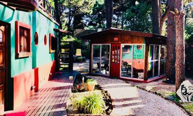 Complejo de dúplex - 8 Dormitorios 8 Baños 6 Cocheras - 675Mts2 - Mar Azul