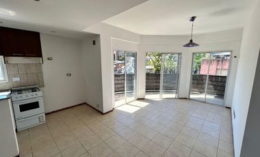 Departamento Alquiler 3 ambientes en Santos Lugares