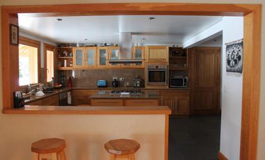 Casa en venta - 6 Dormitorios 7 Baños 2 Cocheras - 3098Mts2 - San Martín de Los Andes