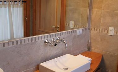 Casa en venta - 6 Dormitorios 7 Baños 2 Cocheras - 3098Mts2 - San Martín de Los Andes