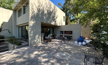 ALQUILER TEMPORARIO- CASA DE 3 DORMITORIOS- LA ARBOLEDA-VILLA WARCALDE