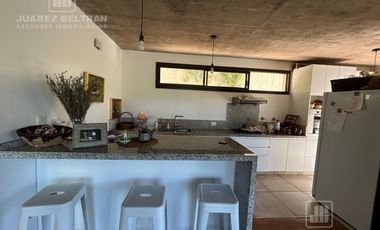 ALQUILER TEMPORARIO- CASA DE 3 DORMITORIOS- LA ARBOLEDA-VILLA WARCALDE