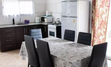 Casa en Venta - 2 Dormitorios 1 Baño - 398mts2 - Mar De Cobo