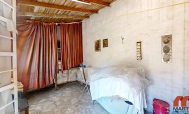 Casa en venta en Villa Adelina - 6 amb apta 2 familias c/jardín, patio y terraza.