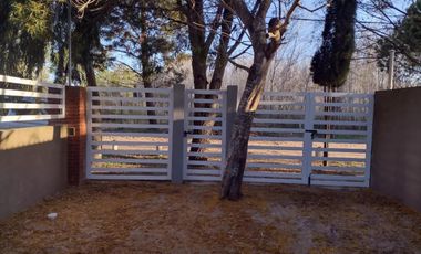 PH en venta - 2 Dormitorios 1 Baño - Cochera - 100Mts2 - Las Toninas