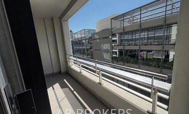 Venta 3 ambientes CON RENTA en Complejo al Rio. Vista Parcial al Rio. Cochera