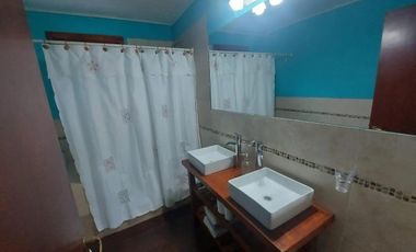 Casa en venta - 3 Dormitorios 2 Baños - 1.100Mts2 - Cariló