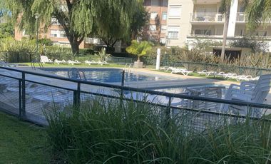 Departamento en  ALQUILER en Talar De Martinez, con terraza y  cochera