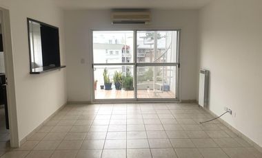 Departamento en  ALQUILER en Talar De Martinez, con terraza y  cochera