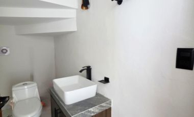 Venta de Casa de 2 Recámaras en el Coto Privado con alberca Mina de Oro