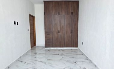 Venta de Casa de 2 Recámaras en el Coto Privado con alberca Mina de Oro