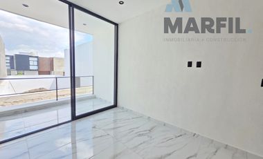 Venta de Casa de 2 Recámaras en el Coto Privado con alberca Mina de Oro