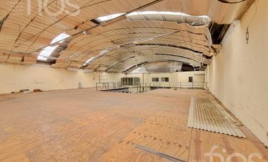 Venta Inmueble Comercial con Galpón, Entrepiso y Oficinas en Barrio Luis Agote