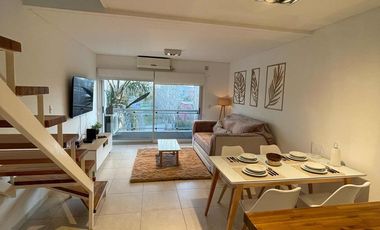 Casa en alquiler - 1 Dormitorio 1 Baño - 80Mts2 - Berazategui