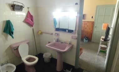 Casa en venta - 4 Dormitorios 3 Baños - Cochera - 388Mts2 - Villa Ramallo
